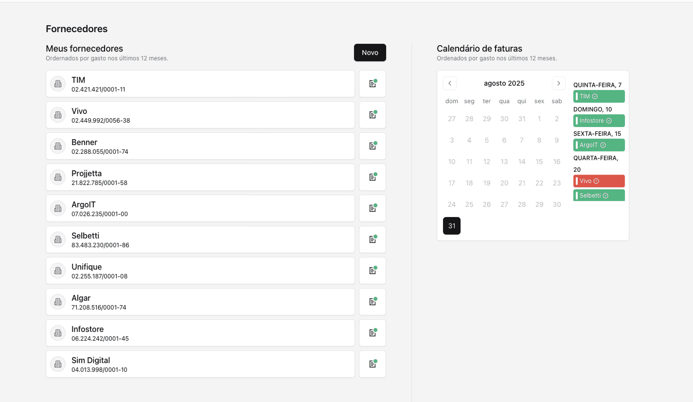 Tela com lista de contratos e fornecedores